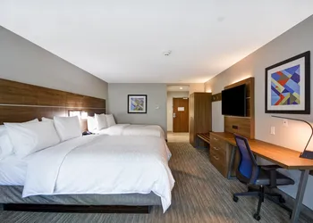 Holiday Inn Express & Suites Houston NASA - Boardwalk Area by IHG hotel thumbnail 4