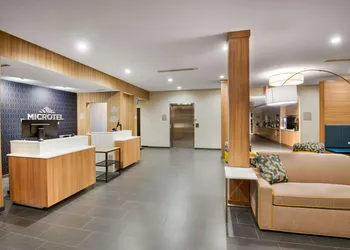 Microtel Inn & Suites by Wyndham Warsaw hotel thumbnail 2
