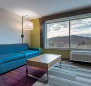 Holiday Inn Express & Suites Marion by IHG hotel detail image 3
