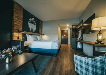 voco Saranac Lake NY - Waterfront by IHG hotel thumbnail 8
