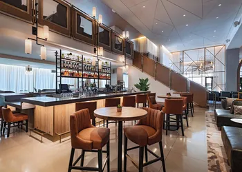 Austin Marriott Downtown hotel thumbnail 5