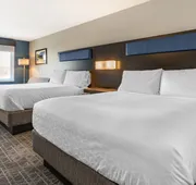 Holiday Inn Express & Suites Carlisle Southwest – I-81 by IHG hotel detail image 4