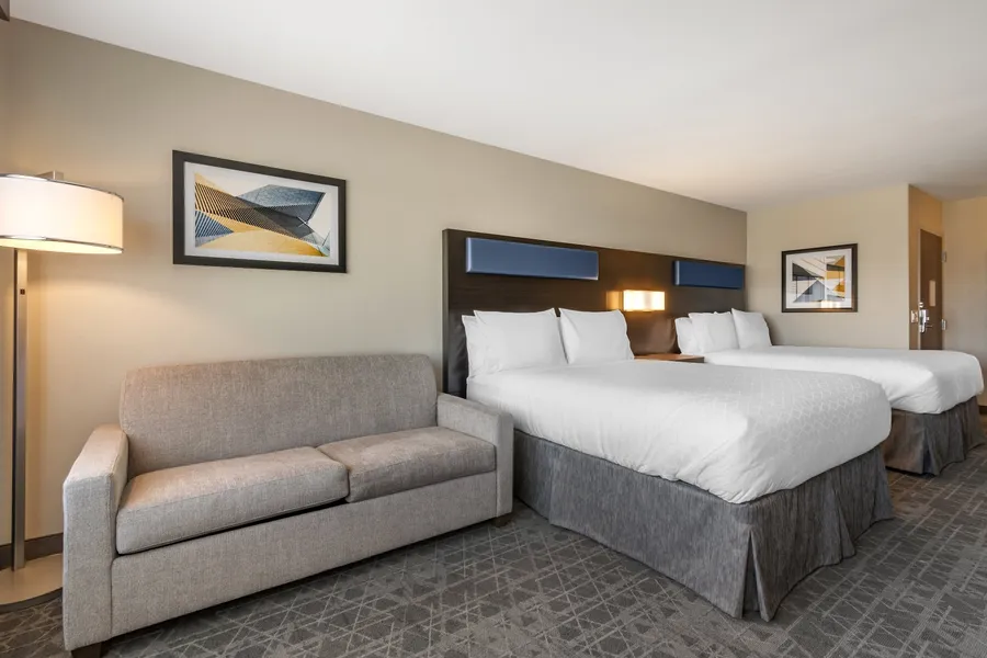 Holiday Inn Express & Suites Carlisle Southwest – I-81 by IHG hotel detail image 6