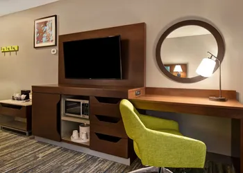 Hampton Inn Pleasant View, TN hotel thumbnail 7