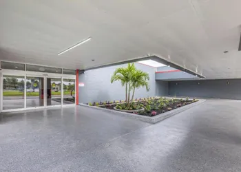OYO Hotel Orlando Airport hotel thumbnail 3