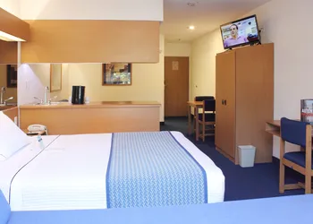 Microtel Inn & Suites by Wyndham Culiacan hotel thumbnail 7
