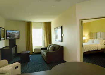 Candlewood Suites Plano North by IHG hotel thumbnail 8