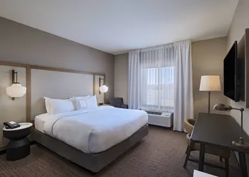 Fairfield Inn & Suites by Marriott Colorado Springs East/Ballpark hotel thumbnail 8