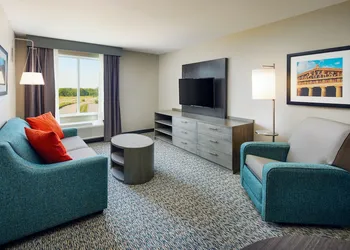 Candlewood Suites Lebanon by IHG hotel thumbnail 6