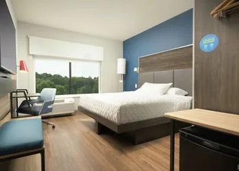 Tru By Hilton Atlanta NW Kennesaw hotel thumbnail 8