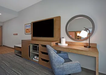Hampton Inn Midland South hotel thumbnail 7