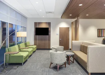 Holiday Inn Express & Suites Hudson I-94 by IHG hotel thumbnail 2