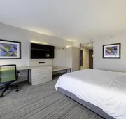 Holiday Inn Express & Suites Staunton by IHG hotel detail image 7