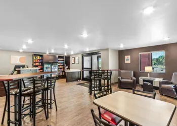 Sonesta Simply Suites Avondale hotel thumbnail 2