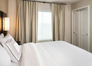 Residence Inn by Marriott Visalia hotel thumbnail 6