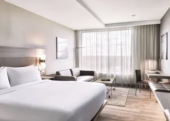 AC Hotel Bridgewater hotel thumbnail 7