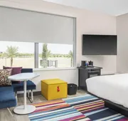 Aloft by Marriott Glendale at Westgate hotel detail image 5