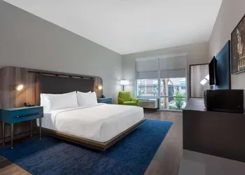 TRYP by Wyndham Orlando hotel thumbnail 5