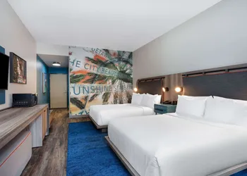 TRYP by Wyndham Orlando hotel thumbnail 8