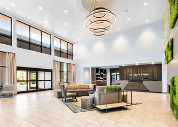 Best Western Plus Settlers Point hotel thumbnail 2