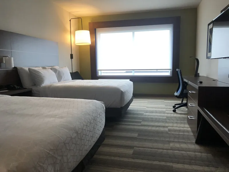 Holiday Inn Express & Suites Madison West - Middleton by IHG hotel detail image 6