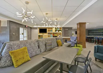 Home2 Suites by Hilton Grand Rapids North hotel thumbnail 2