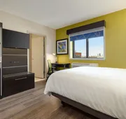 Holiday Inn Express Jamaica - JFK AirTrain - NYC by IHG hotel detail image 7
