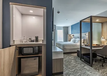 SpringHill Suites by Marriott Fort Wayne North hotel thumbnail 6
