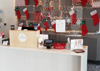 Holiday Inn Express & Suites Ottawa by IHG hotel thumbnail 2