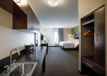 Sleep Inn & Suites Park City - Wichita North hotel thumbnail 6