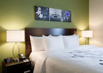 Sleep Inn & Suites Park City - Wichita North hotel thumbnail 8
