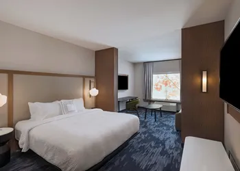 Fairfield Inn & Suites by Marriott Houston Missouri City hotel thumbnail 4