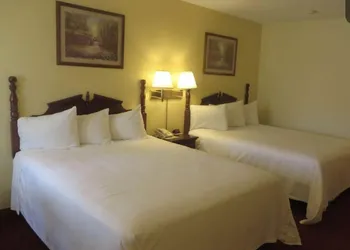 Honeysuckle Inn - Mountain View hotel thumbnail 6