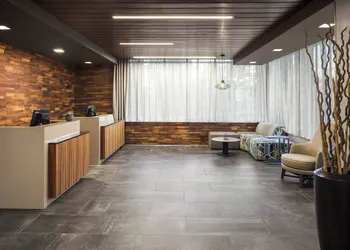 Courtyard by Marriott Seattle Northgate hotel thumbnail 5