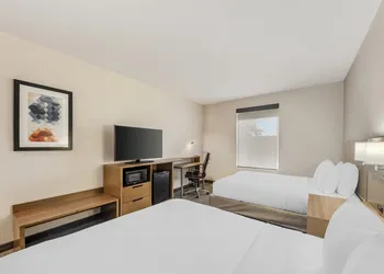 Best Western Green Oaks Inn & Suites hotel thumbnail 7