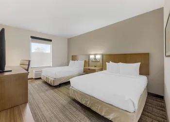 Best Western Green Oaks Inn & Suites hotel thumbnail 8