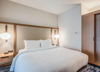 Fairfield Inn & Suites by Marriott Whitewater hotel thumbnail 8