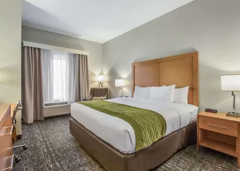 Comfort Inn Jasper South hotel thumbnail 7