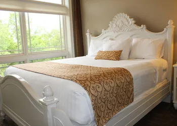 Riverwalk Place Resort & Spa hotel thumbnail 4