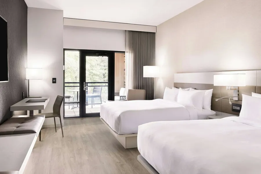 AC Hotel by Marriott Charlotte SouthPark hotel detail image 6