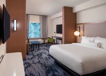 Fairfield by Marriott Inn & Suites Pensacola Pine Forest hotel thumbnail 4