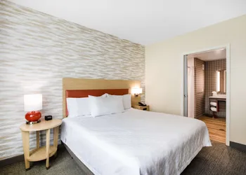 Home2 Suites by Hilton Carlsbad hotel thumbnail 8