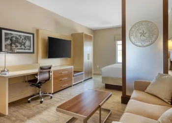 Best Western Bandera Suites & Saloon hotel thumbnail 5