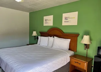Hwy 59 Motel Laredo Medical Center hotel thumbnail 5