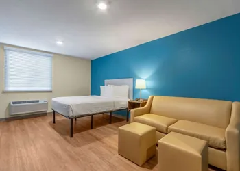 WoodSpring Suites Miramar hotel thumbnail 7