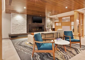 Fairfield Inn & Suites by Marriott Kalamazoo hotel thumbnail 2