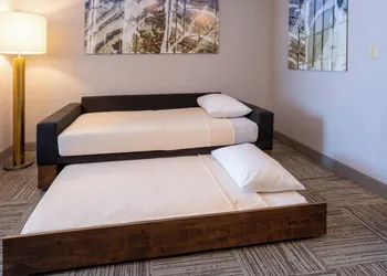 SpringHill Suites by Marriott Minneapolis Maple Grove/Arbor Lakes hotel thumbnail 3