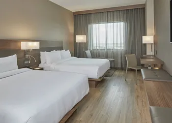 AC Hotel by Marriott Atlanta Airport Gateway hotel thumbnail 5