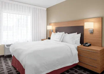 TownePlace Suites by Marriott Cincinnati Fairfield hotel thumbnail 6