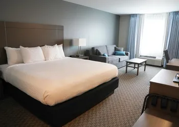 Brookstone Fort Dodge hotel thumbnail 6